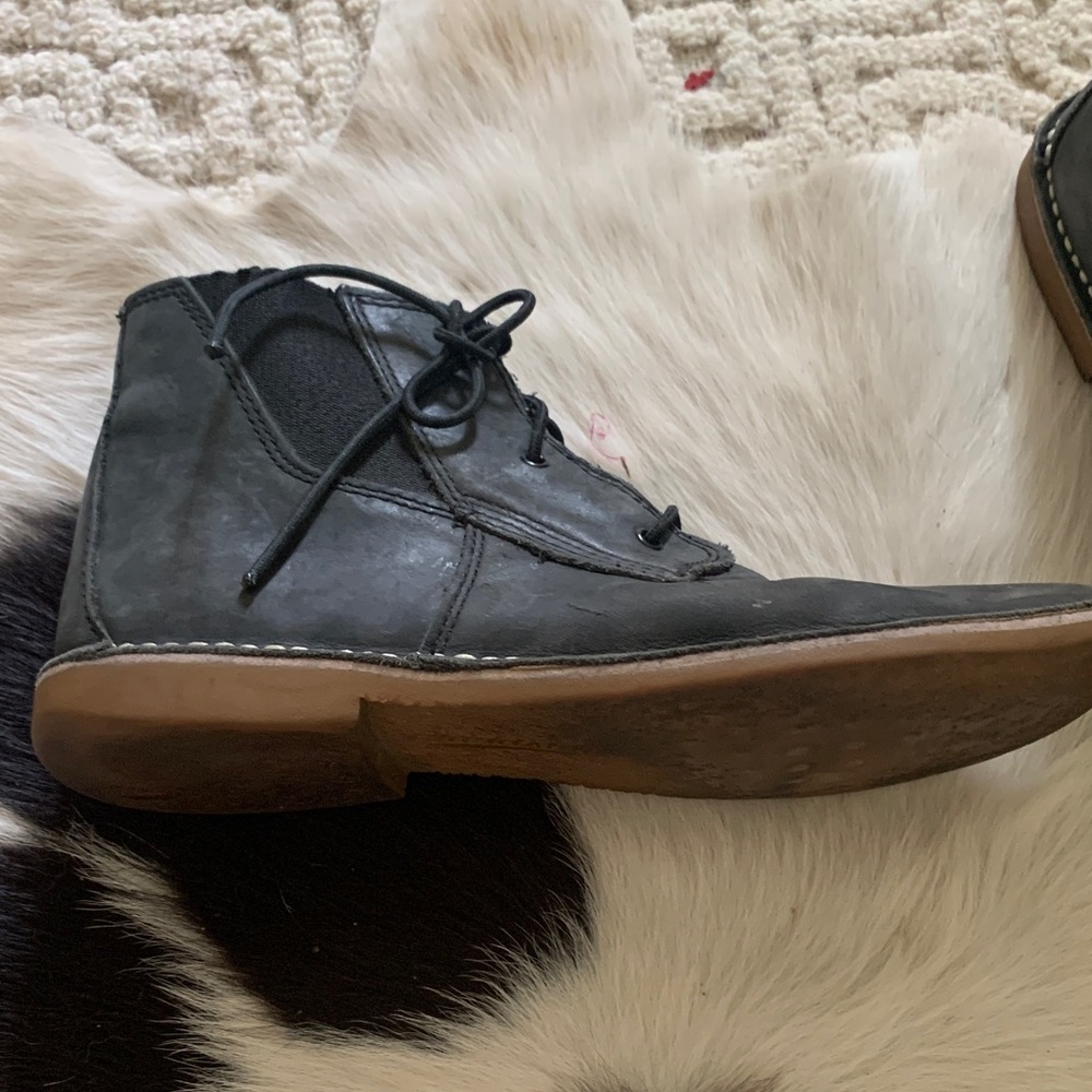 Blundstone Men's Dark Gray Chukka Boots Size 10 1/2 - Picture 3 of 7